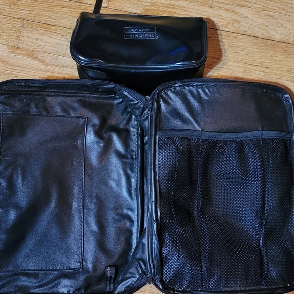 2 PC PRINCIPAL SECRET(COLOR PRINCIPAL) MATCHING BLACK COSMETIC BAGS - Picture 4 of 12
